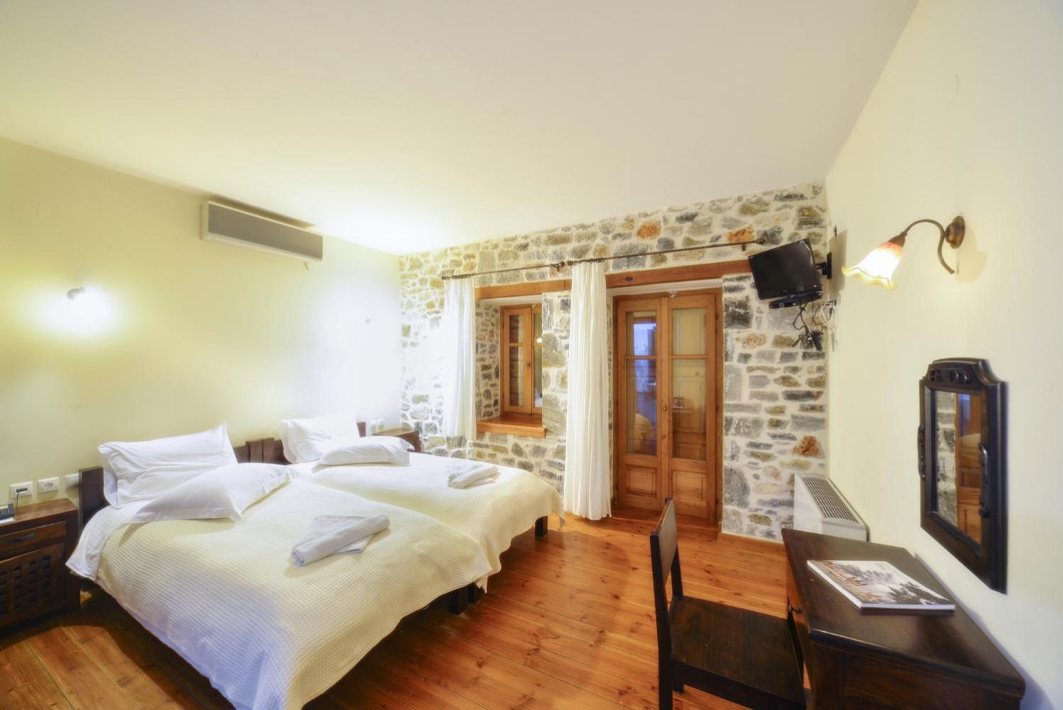 Hotel Eos - Authentic Experience Skíti Zimmer foto